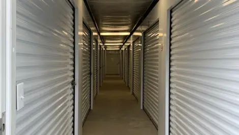Exterior of indoor storage at Volunteer Storage Loudon facility.