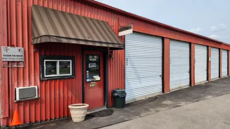 Exterior of Pak Rat Mini Storage facility office and adjoining units.